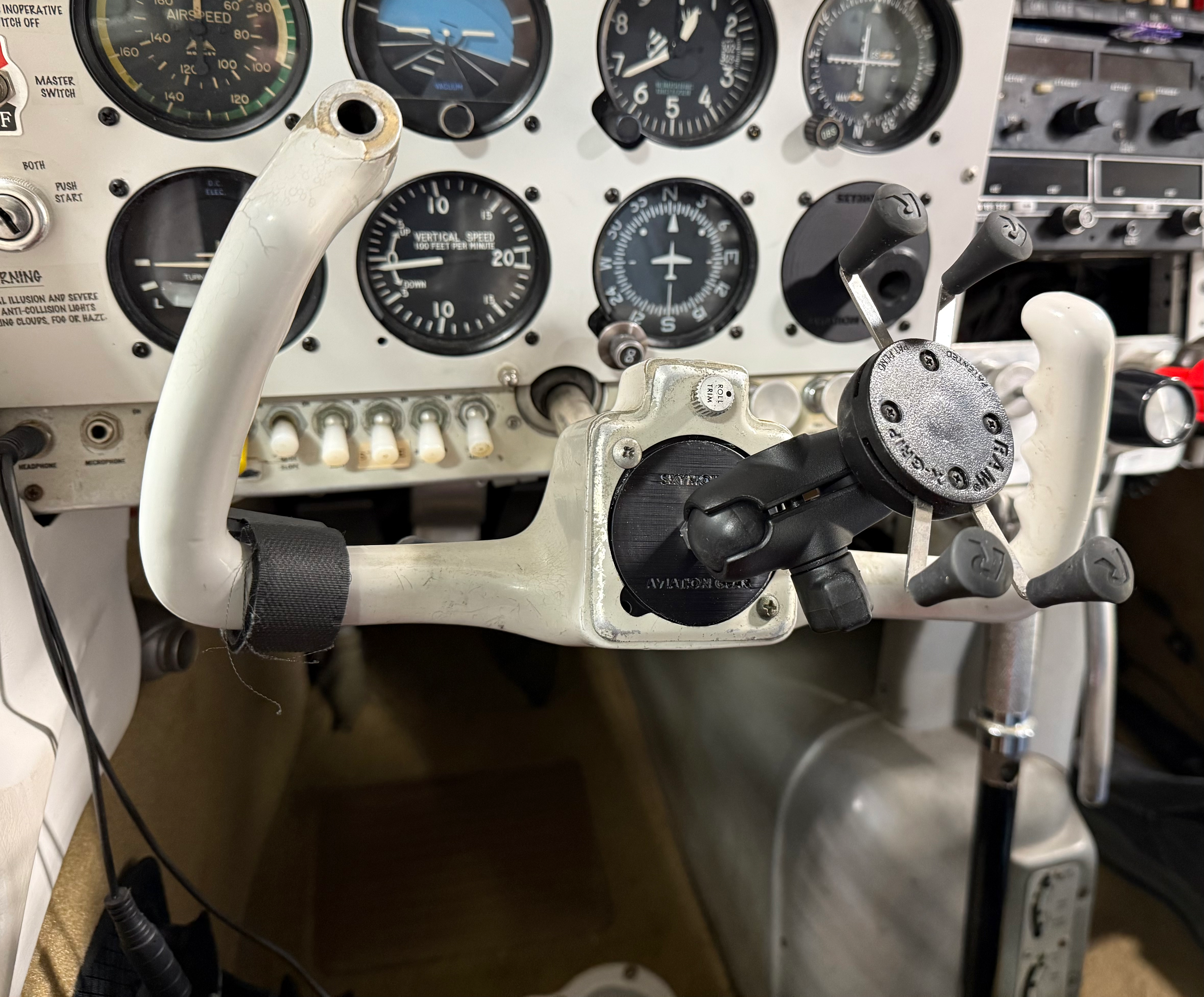 Aircraft Vintage Clock to Ram Ball Mount Adapter - SkyMount ChronoBase