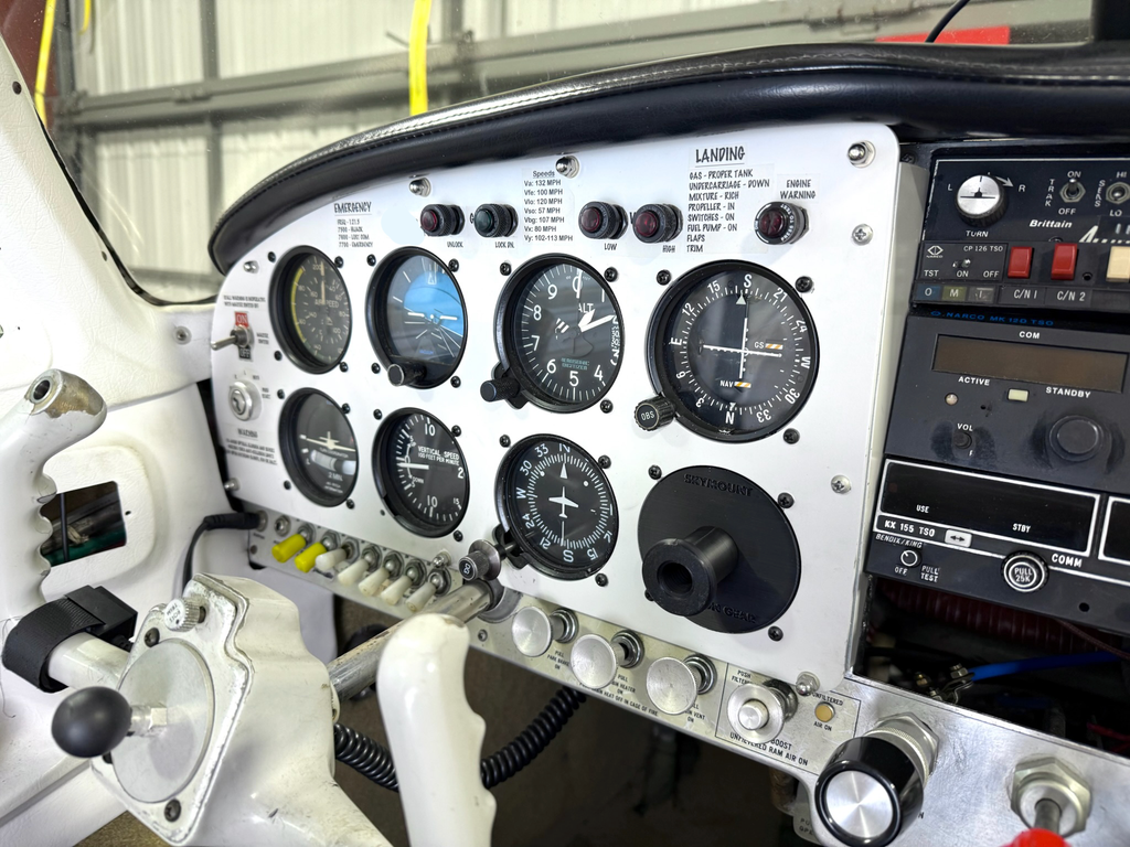 Instrument Hole Headset Hanger (Prior Model) - SkyMount